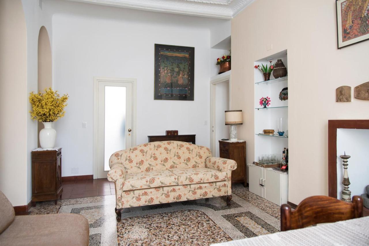 Brera District 2 Bedrooms -Youhosty ミラノ エクステリア 写真